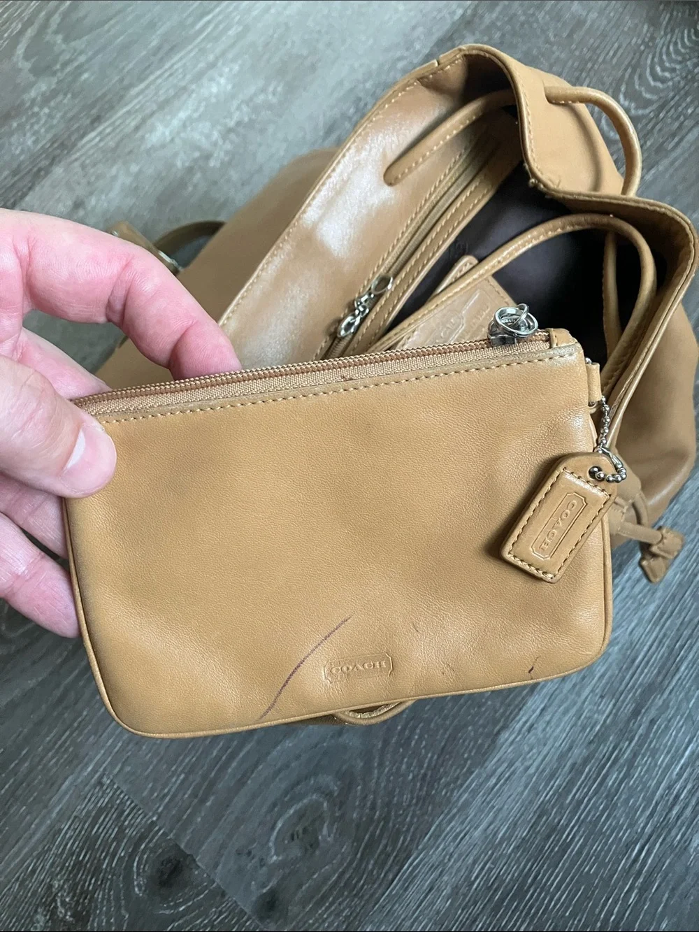 Coach vintage legacy